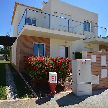 Hébergement de vacances Holiday V2 Aldeamento Villas Mourim *