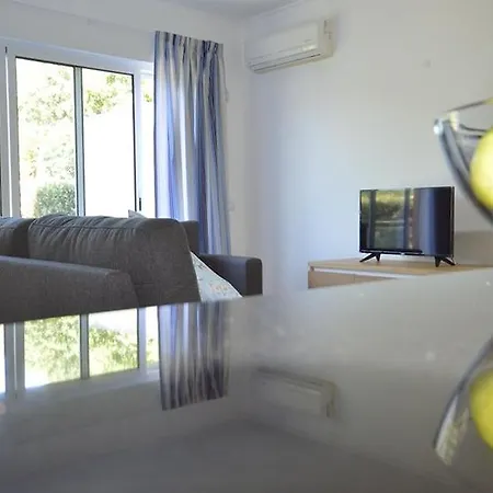 Holiday V2 Aldeamento Villas Mourim