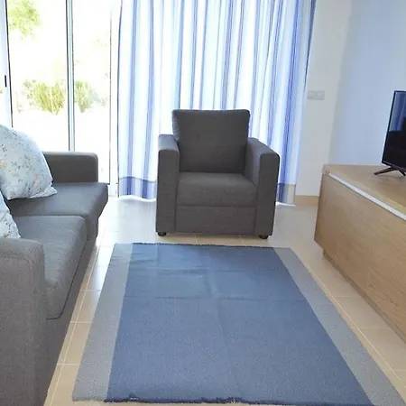 Holiday V2 Aldeamento Villas Mourim Hébergement de vacances